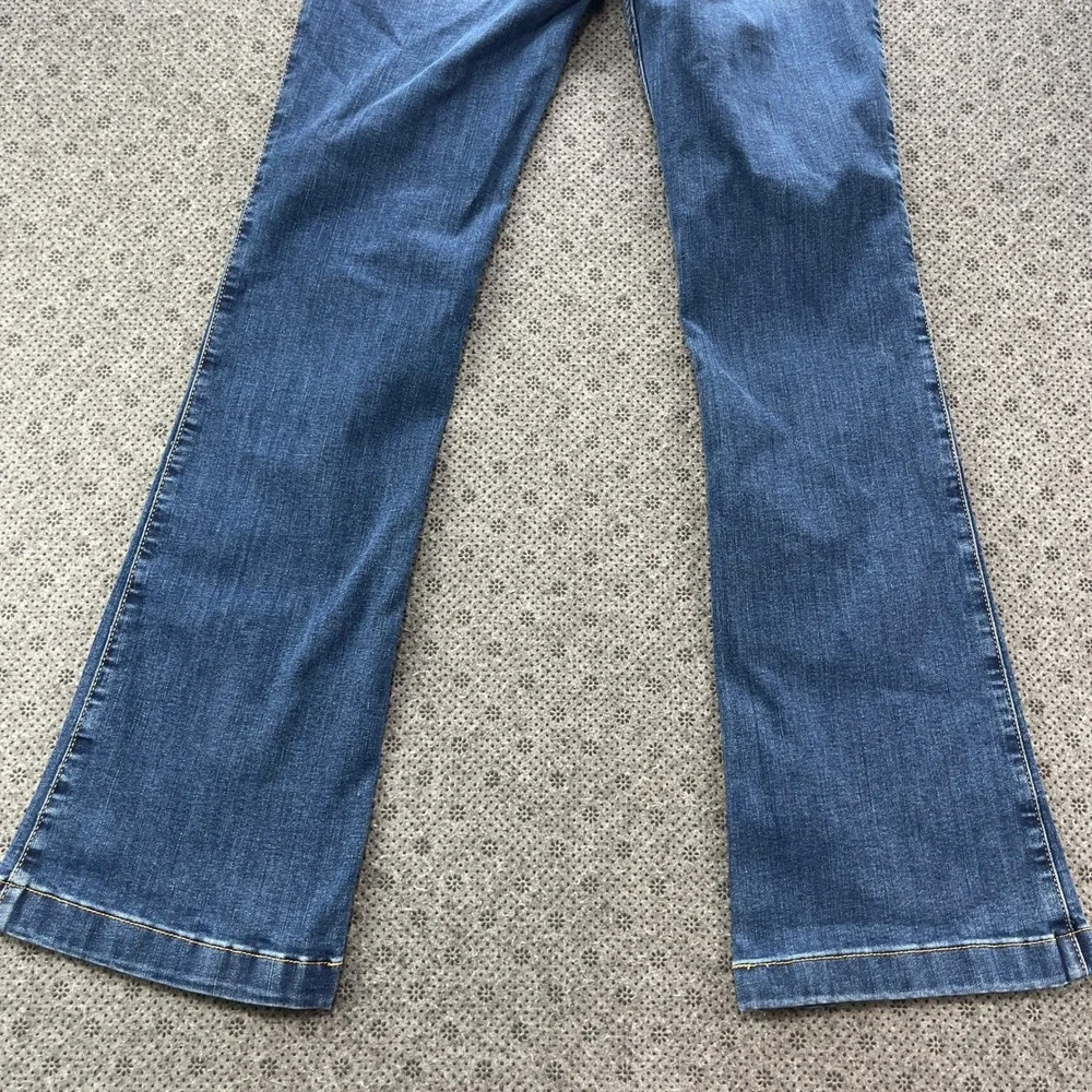 Abercrombie Kids Flare Jeans Girls 14/16 Fits Womens Petite W28xL30 Medium Wash